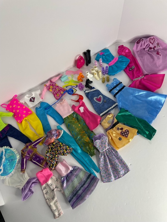 Other - Barbie Clothes and Accessories Barbie and Mixed Brands Sizes
